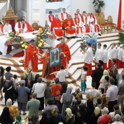 29 iunie: Bacău: Hramul Bisericii "Sfinţii Petru şi Paul"