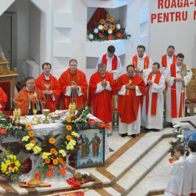 29 iunie: Bacău: Hramul Bisericii "Sfinţii Petru şi Paul"