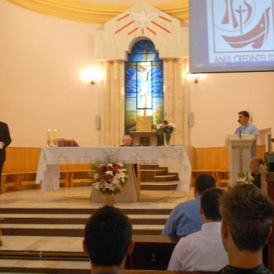 30 iunie: Roman ("Sfânta Tereza"): Prezentarea Bibliei catolice în limba română