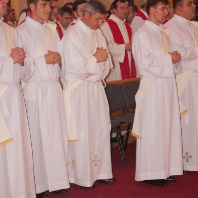 30 iunie: Barticeşti: Prima Liturghie a pr. Iosif Ghenţa, FIM