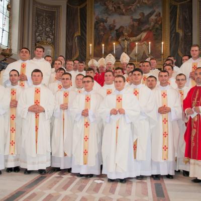 30 iunie: Barticeşti: Prima Liturghie a pr. Iosif Ghenţa, FIM