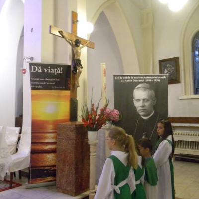 30 iunie: Popeşti Leordeni: Comemorarea episcopului Anton Durcovici