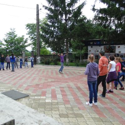 1-14 iulie: Ploscuţeni: Campus GREF