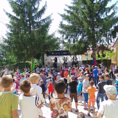 1-14 iulie: Ploscuţeni: Campus GREF