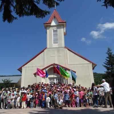 1-14 iulie: Ploscuţeni: Campus GREF