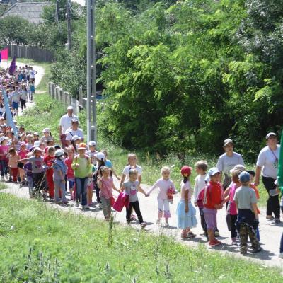 1-14 iulie: Ploscuţeni: Campus GREF