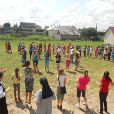 1-12 iulie: Pildeşti: Vara Împreună
