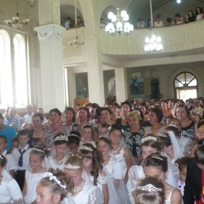 7 iulie: Tuta: Prima Sfântă Împărtăşanie