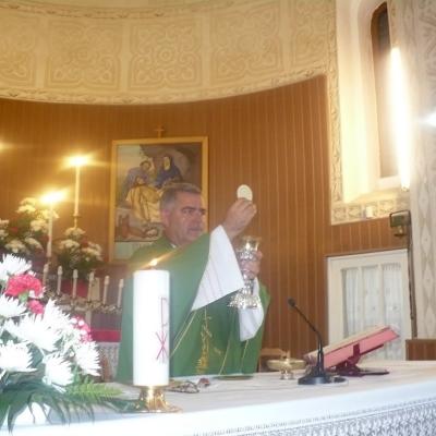 7 iulie: Tuta: Prima Sfântă Împărtăşanie