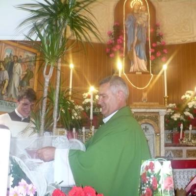 7 iulie: Tuta: Prima Sfântă Împărtăşanie