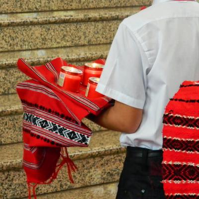 7 iulie: Bacău "Fericitul Ieremia": Administrarea sacramentului Mirului
