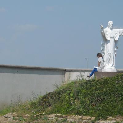 7-12 iulie: Roman: "Pictează viaţa ta în culorile iubirii"