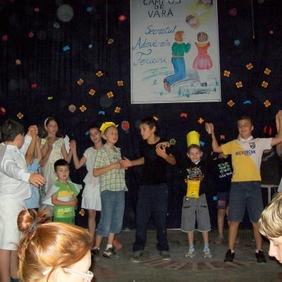 8-13 iulie: Oneşti: Campus "Secretul adevăratei fericiri"