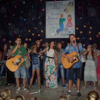 8-13 iulie: Oneşti: Campus "Secretul adevăratei fericiri"