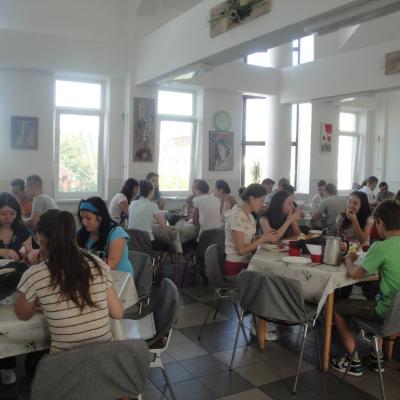 9-12 iulie: Bacău "Sfântul Nicolae": Campusul tinerilor "Noi suntem speranţa lumii"
