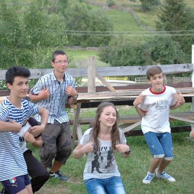 10-12 iulie: Poiana Micului: Campus pentru adolescenţi din Parohia Iaşi "Sfânta Tereza"