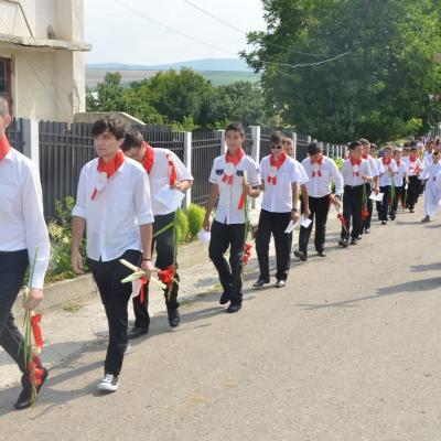 13 iulie: Horgeşti: Administrarea Mirului