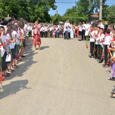 13 iulie: Horgeşti: Administrarea Mirului