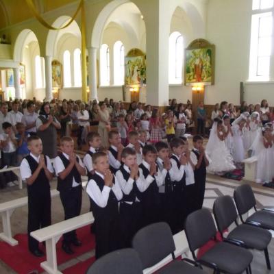 14 iulie: Bijghir: Prima Sfântă Împărtăşanie