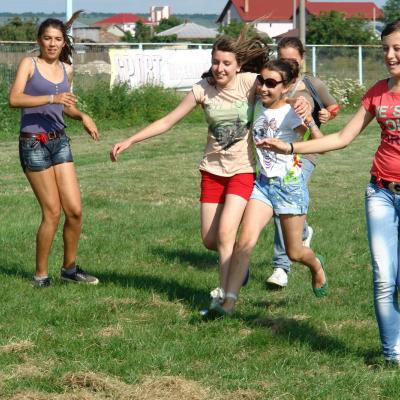 15-21 iulie: Tămăşeni: Campus "Vara împreună" 2013