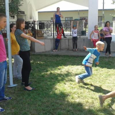 15-19 iulie: Răchiteni: Campus "Vara împreună"