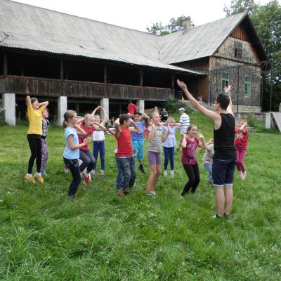 15-21 iulie: Suceava: Vara Împreună - Alice în Ţara Minunilor