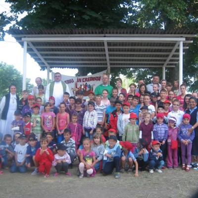 24-28 iulie şi 31 iulie - 4 august: Boghicea şi Slobozia: Campusuri de vară despre credinţă