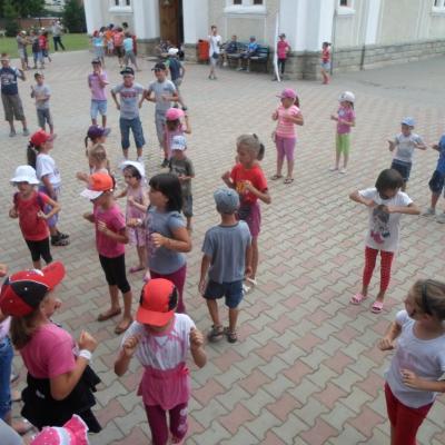 24-26 iulie: Tuta: Vara Împreună
