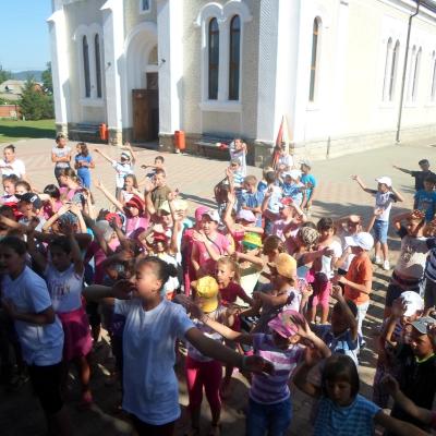 24-26 iulie: Tuta: Vara Împreună