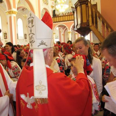 28 iulie: Luizi-Călugăra: Conferirea sfântului Mir