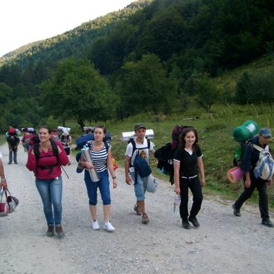 29 iulie - 5 august: Bacău: Campus itinerant în munţi