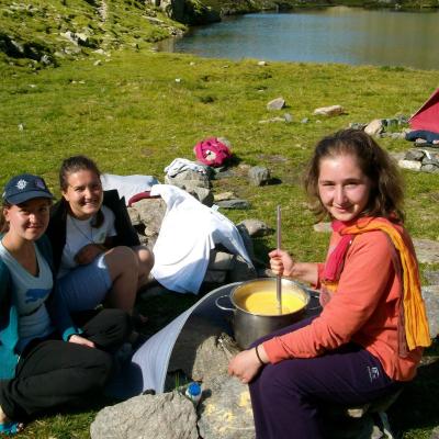 29 iulie - 5 august: Bacău: Campus itinerant în munţi