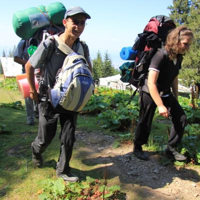 29 iulie - 5 august: Bacău: Campus itinerant în munţi