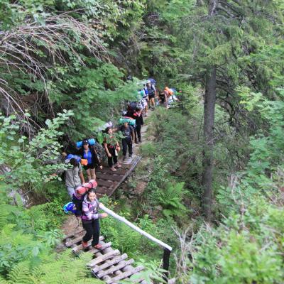 29 iulie - 5 august: Bacău: Campus itinerant în munţi