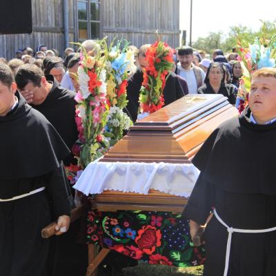 2 august: Luizi-Călugăra: In memoriam pr. Petru Avădăni şi fr. Petrică Sascău