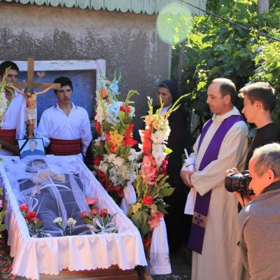 2 august: Luizi-Călugăra: In memoriam pr. Petru Avădăni şi fr. Petrică Sascău