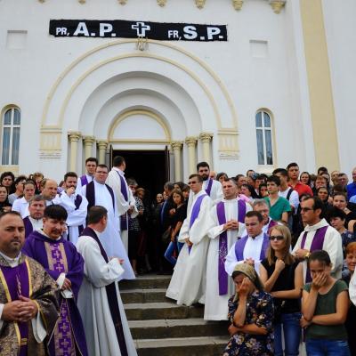 2 august: Luizi-Călugăra: In memoriam pr. Petru Avădăni şi fr. Petrică Sascău
