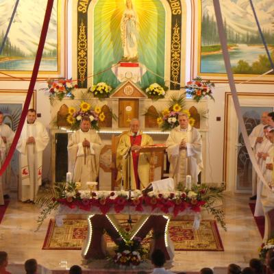 3 august: Ciugheş: Hramul comunităţii "Sfânta Maria a Zăpezii"