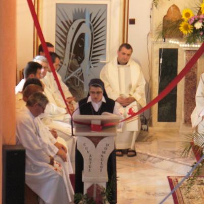 3 august: Ciugheş: Hramul comunităţii "Sfânta Maria a Zăpezii"