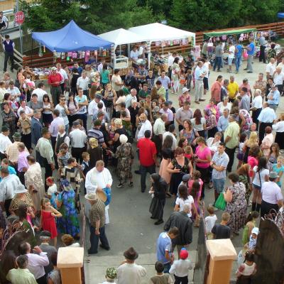 3 august: Ciugheş: Hramul comunităţii "Sfânta Maria a Zăpezii"
