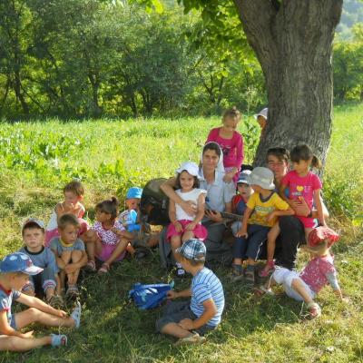 5-11 august: Arini: Campus "Numai cu tine ne va fi bine"
