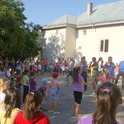 5-11 august: Arini: Campus "Numai cu tine ne va fi bine"