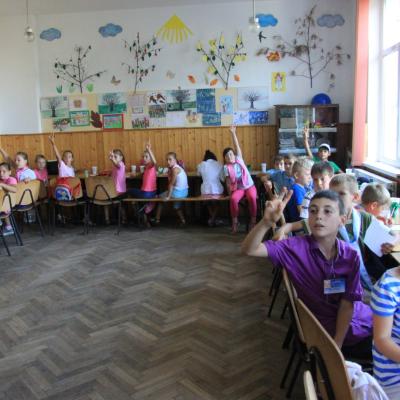 6-10 august: Luizi-Călugăra: Campus pentru copii "Credinţa, izvor de viaţă, de pace şi de bucurie"