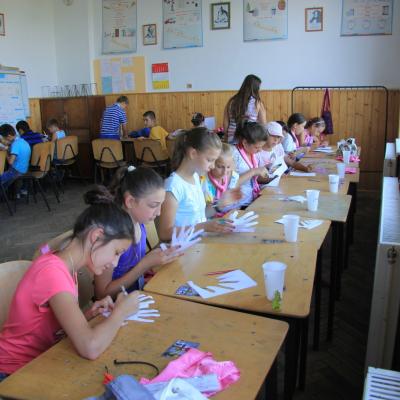 6-10 august: Luizi-Călugăra: Campus pentru copii "Credinţa, izvor de viaţă, de pace şi de bucurie"