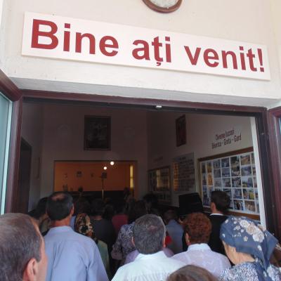 11 august: Bijghir şi Buhoci: Inaugurarea şi sfinţirea a două lăcaşuri importante