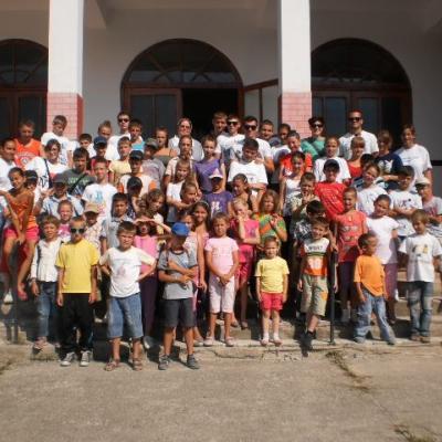 12-14 august: Dofteana: Campus pentru copii