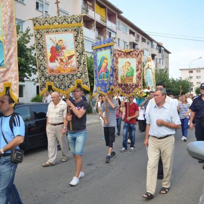 14 august: Bacău: În procesiune la Baraţi: "S-a meritat să fiu acolo"