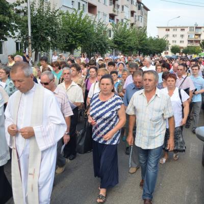 14 august: Bacău: În procesiune la Baraţi: "S-a meritat să fiu acolo"
