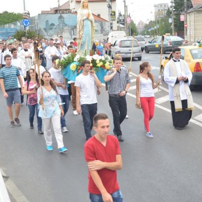 14 august: Bacău: În procesiune la Baraţi: "S-a meritat să fiu acolo"