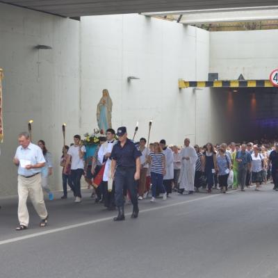 14 august: Bacău: În procesiune la Baraţi: "S-a meritat să fiu acolo"